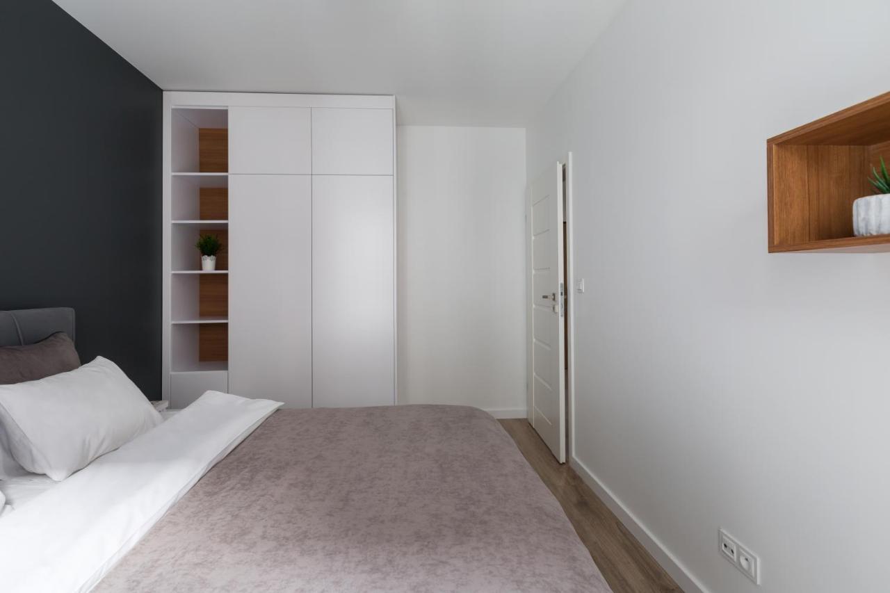 Luksusowy Apartament Przy Targach Poznan Ngoại thất bức ảnh